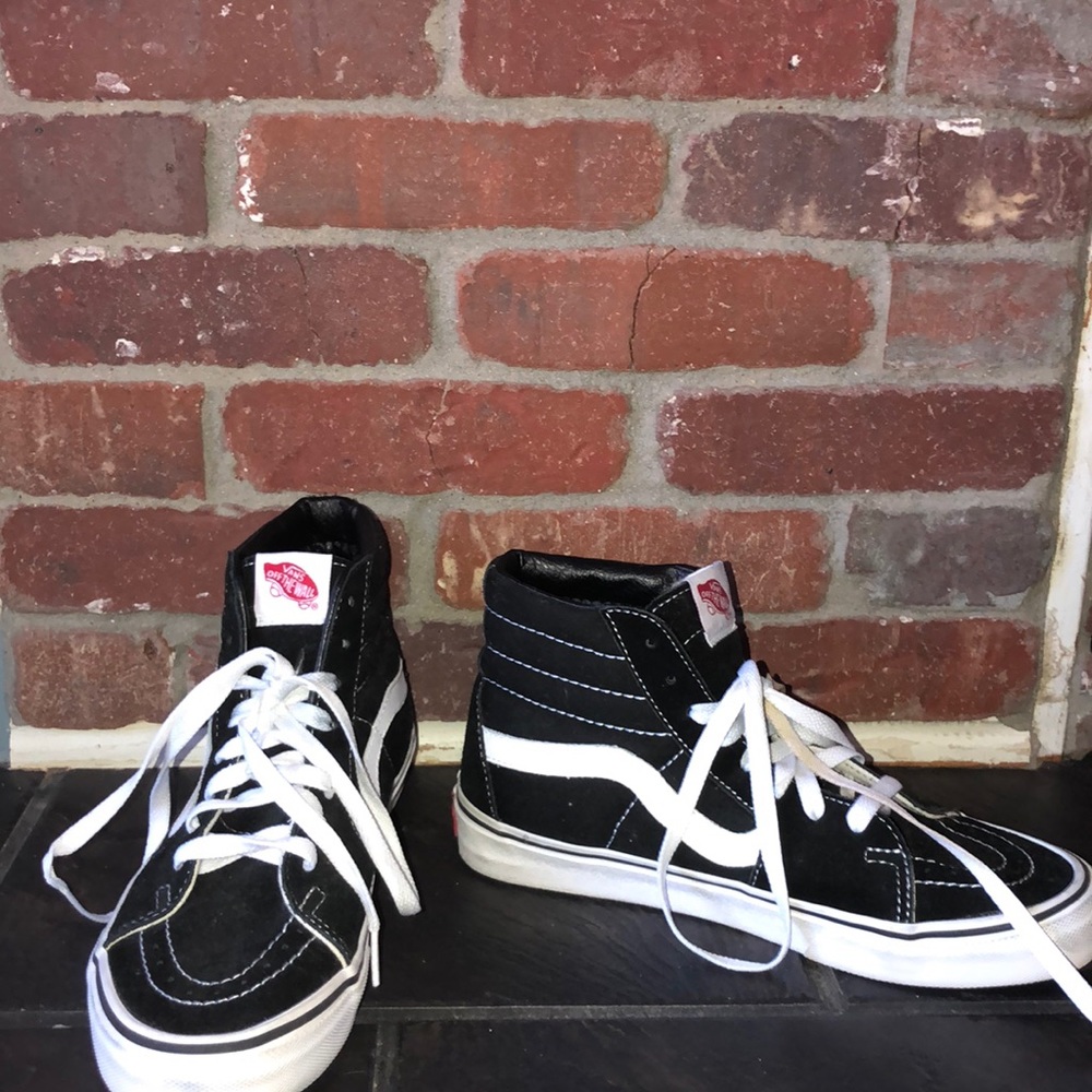 Black high top vans